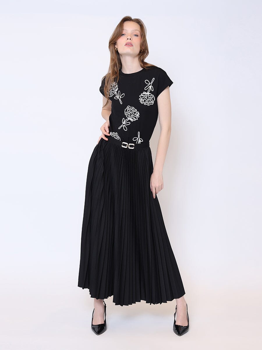 Flower Embroidered Cap Sleeve Top TOP Gracia Fashion BLACK S 