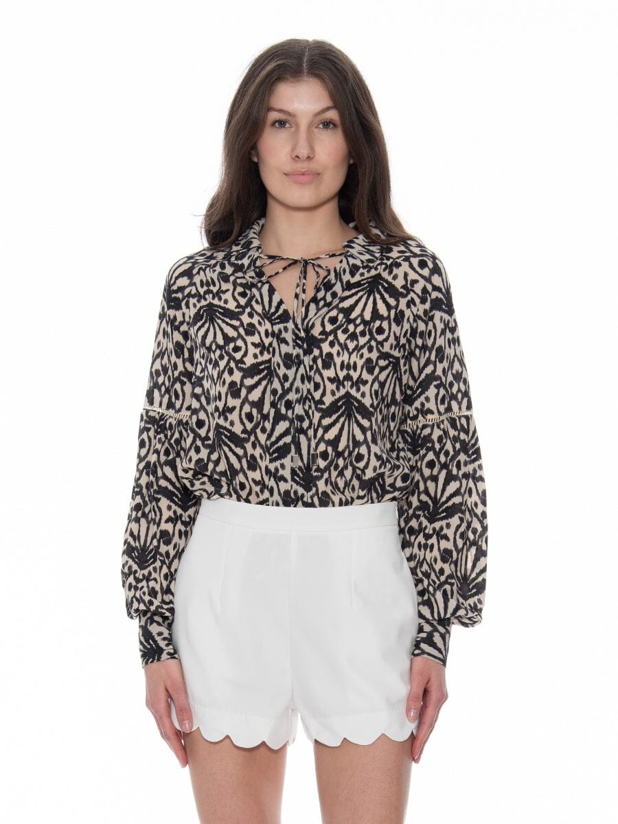 Gracia Black and White good Long Sleeved Top